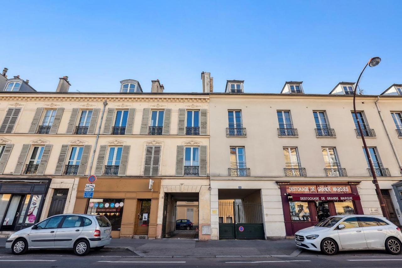 Le Montesquieu Apartment Versailles Ngoại thất bức ảnh